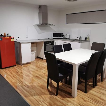 Perth Urban Lodge Luaran gambar